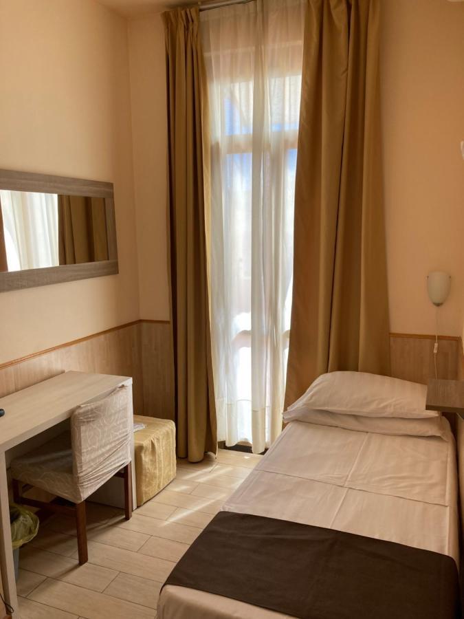 Hotel Adler Milan Exterior photo