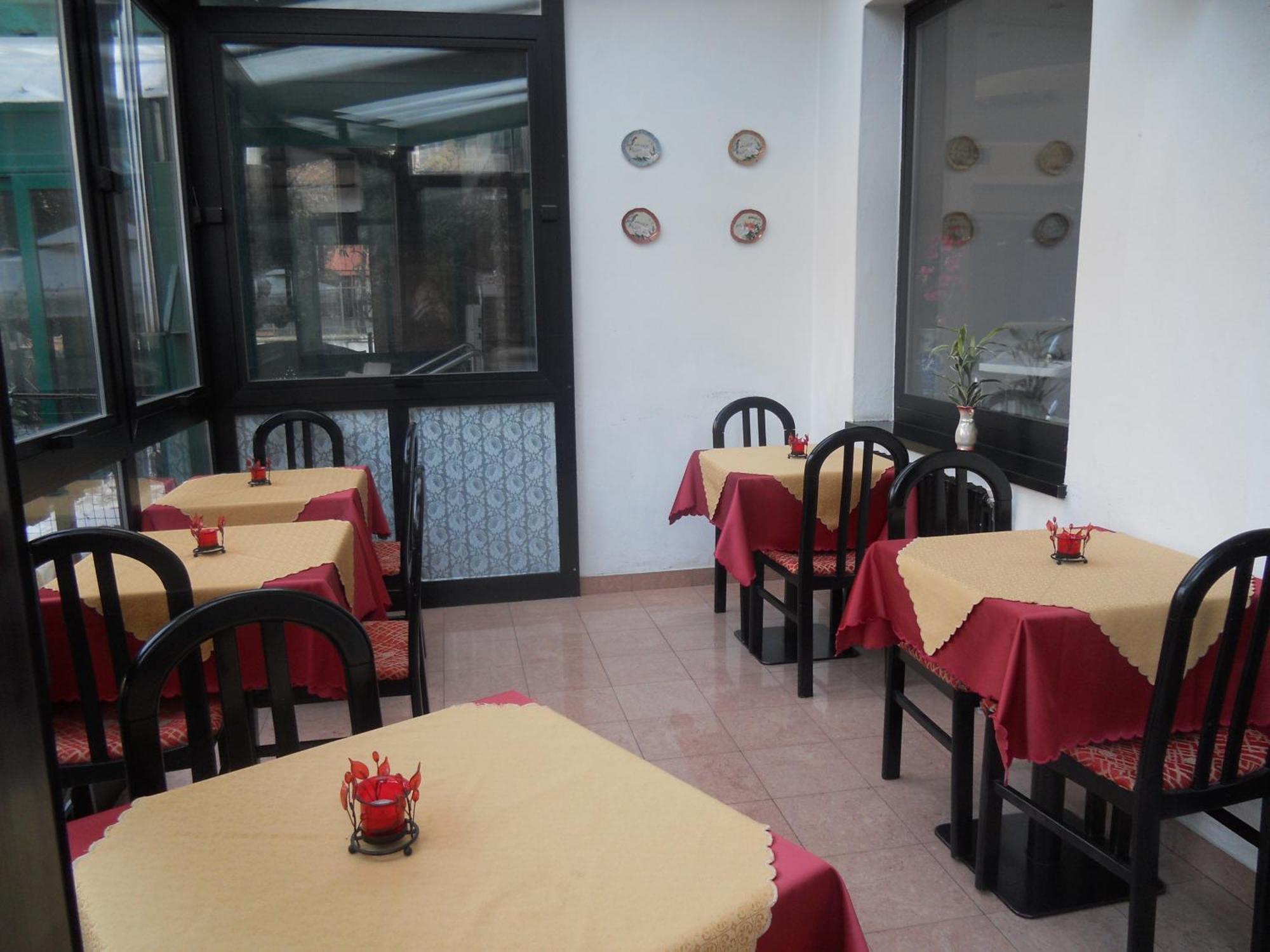 Hotel Adler Milan Exterior photo