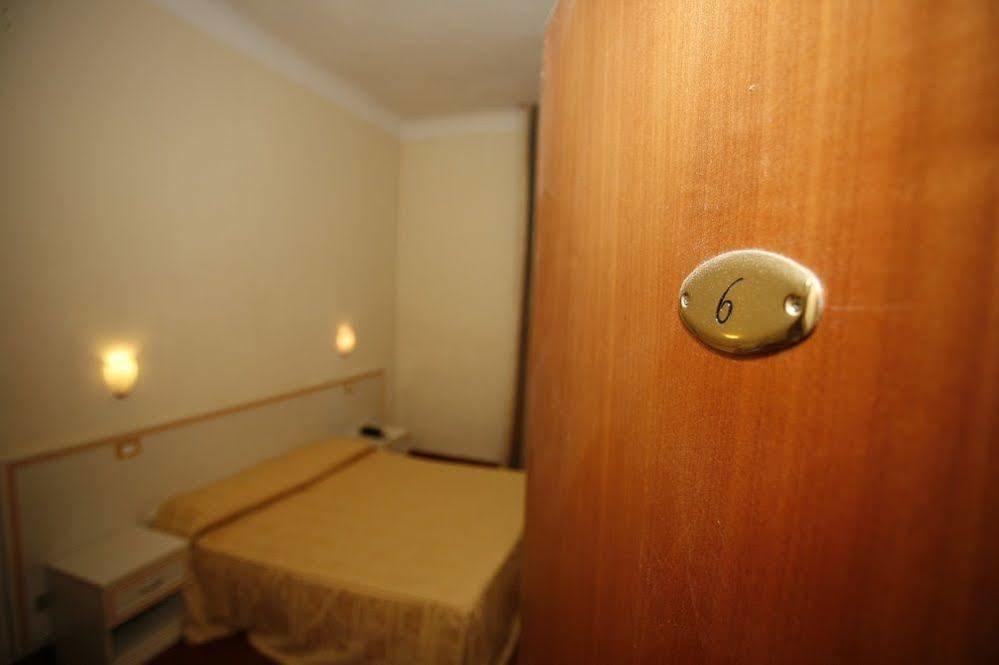 Hotel Adler Milan Exterior photo